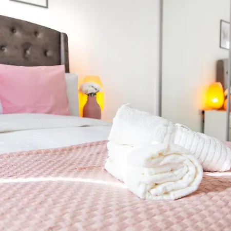 Ferienhaus Cozy Townhouse In The Heart Of Greater *