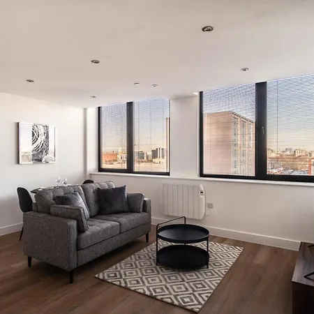 Stayzeni, Alexandra Rise Great 1 Bed Манчестер