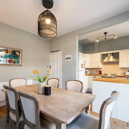 Guestready - Ideal In Chorlton Appartement