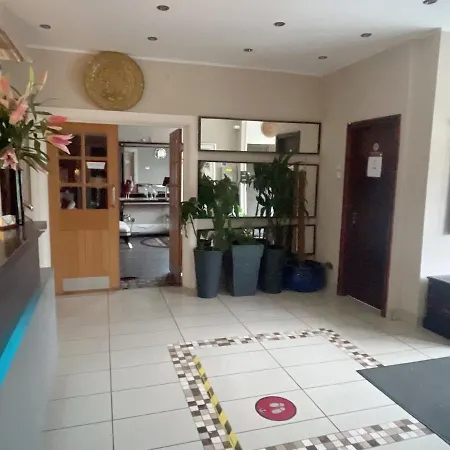 Park Crescent מנצ'סטר