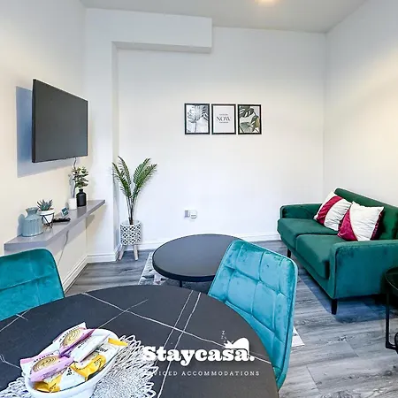 Semesterbostad Ashfield Co-living - Private Self-cater