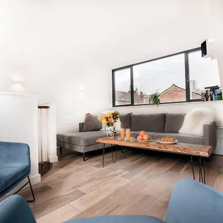 Superhost: Luxury Deansgate Townhouse Manchester