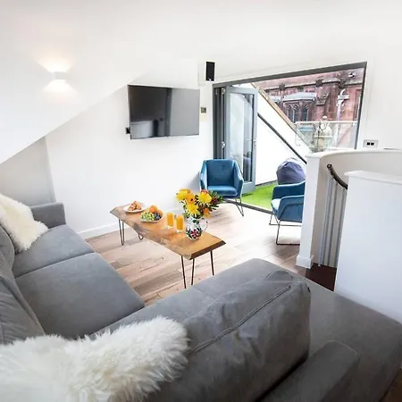 Superhost: Luxury Deansgate Townhouse Holiday home