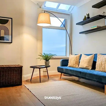 Crawford House - Stunning 2 Bedroom House In Hébergement de vacances *