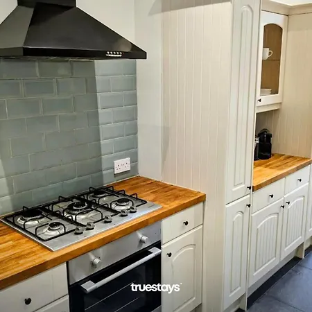 Crawford House - Stunning 2 Bedroom House In Manchester