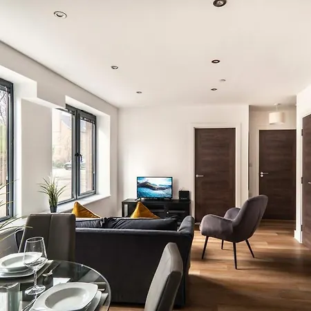 Apartman Stayzeni, Alexandra Rise Roomy 1 Bed