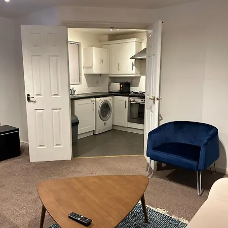 アパート Cosy 2 Bedroom With Parking By Cloud マンチェスター