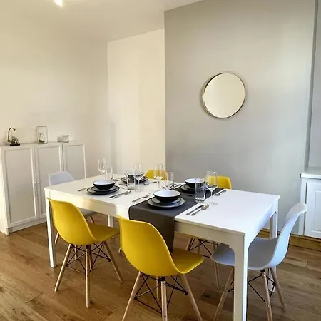 Free Parking - Near Coop Live, Etihad - Comfy 3-bed House In Manchester