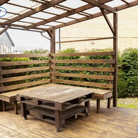Lovely 3 Bed For Contractors, Families, Groups - Gated Parking * Manchester