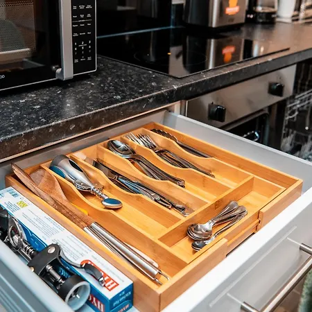 Apartamento Entire 2 Bedroom And 2 Bathroom In -free Underground Parking Manchester