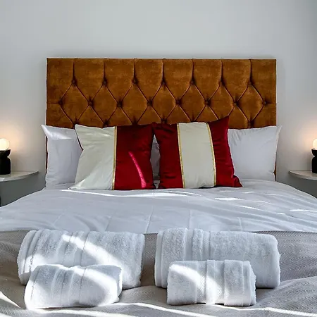 Ashfield Co-living - Private Self-cater