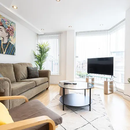 Withington Apartment *