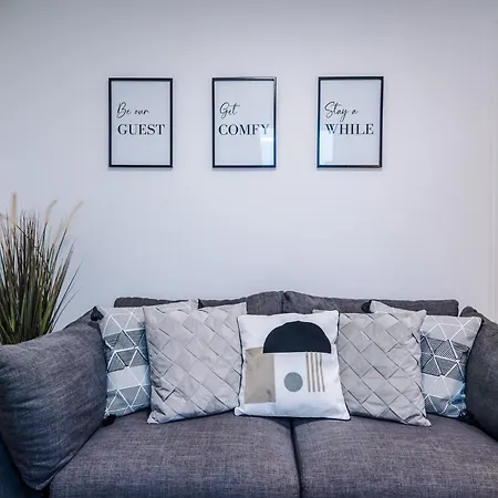 Appartement The Sunset - Modern 2 Bed Cityview Haven In Centre. Perfect For Family, Business And Leisure Stays