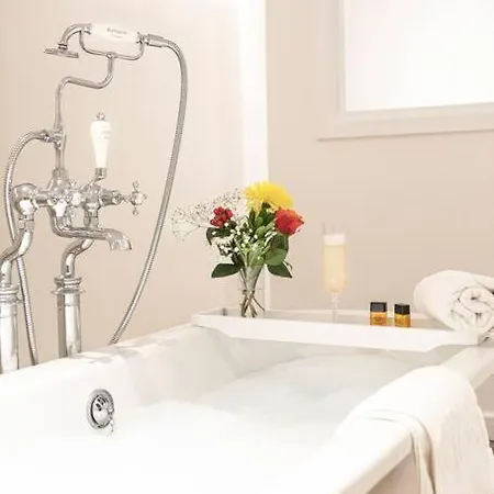Superhost: Luxury Deansgate Townhouse Manchester