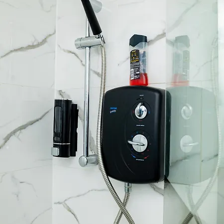 Apartment Dynasty - Alison Kelly Close Manchester