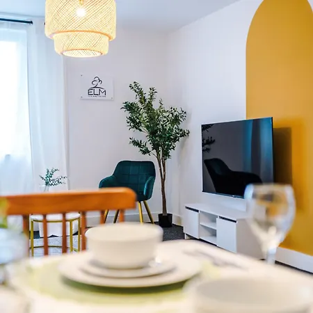 Appartement Elm , Collection Of Available Near Media , Free Parking