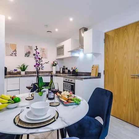 Craven Suite: Modern 1 Bed W/roof Terrace Апартаменты *
