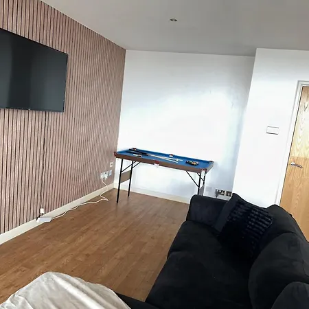 Ka Propertiess - Spacious 2 Bed & 2 Bath Apartment, In Old Trafford! Ua92, Football Stadium, Cricket Stadium, Retail Park Appartement *