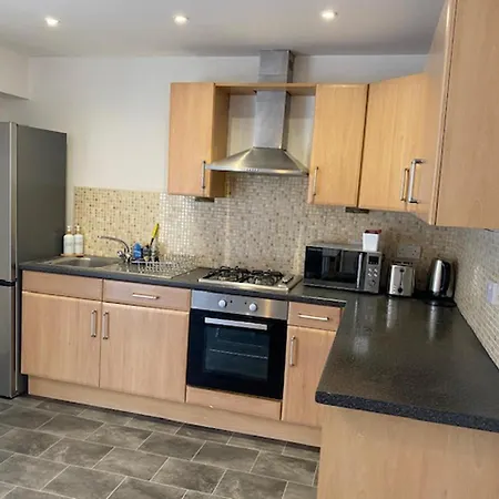Sleeps5-netflix-parkg-near Center Etihad *