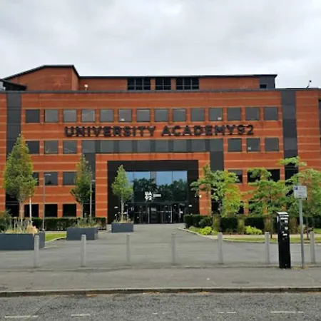 Ka Propertiess - Spacious 2 Bed & 2 Bath Apartment, In Old Trafford! Ua92, Football Stadium, Cricket Stadium, Retail Park Appartement *