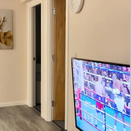 Luxury 2 Bedroom In Centre - Free Parking * Mánchester