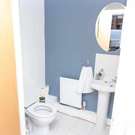 Caasi Gorton بيت للعطل مانشستر