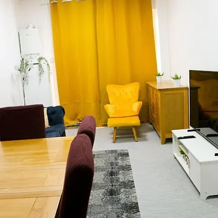 Ao Arenas Place شقة *