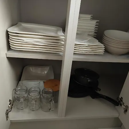 New 2 Bedroom In - Stretford - Old Trafford Close To Football-cricket Ground & Centre *