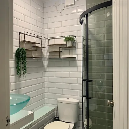 Didsbury Failte Apts - 3 Mins To The Christie's - Ground Floor - Free Parking *