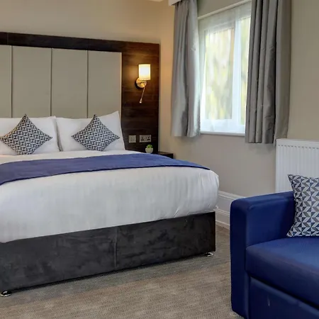 Trafford Hall Manchester, Trademark Collection By Wyndham Hotel Manchester