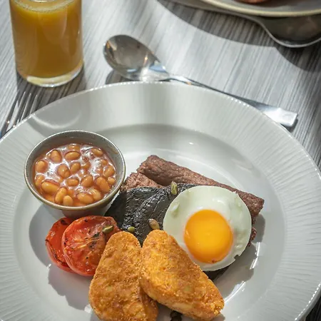 Maldron Cathedral Quarter 4*