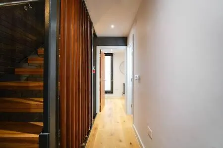 Townhaus West By The Heim Residences 맨체스터