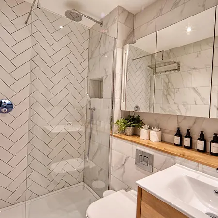 Centre 3 Bedroom #41 מנצ'סטר