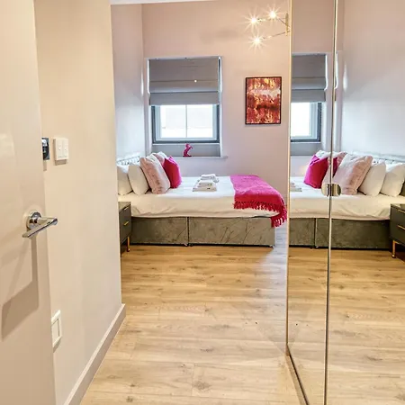 Funky 3 Bedroom In Chinatown! Apartmán Manchester