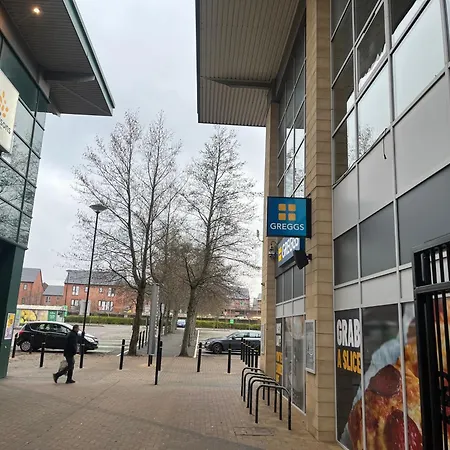 Apartment Charming 1 Bedroom In The Heart Of Close To Centre And Etihad Stadium