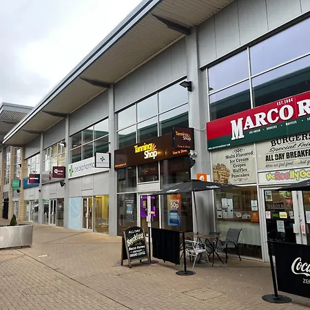 Charming 1 Bedroom In The Heart Of Close To Centre And Etihad Stadium *