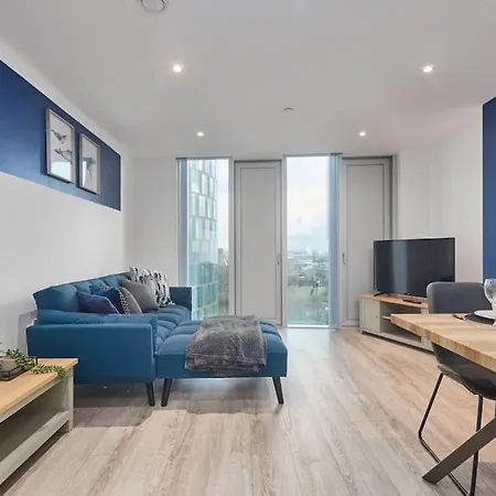 Comfortable Flat - Ideal For Long Stays Διαμέρισμα