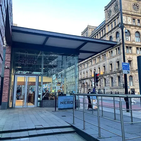 Apartment Stunning 2 Bed In Greater