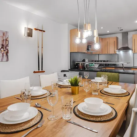 Apartament Deluxe Duplex W/ Balcony & Views - Pool Table Manchester