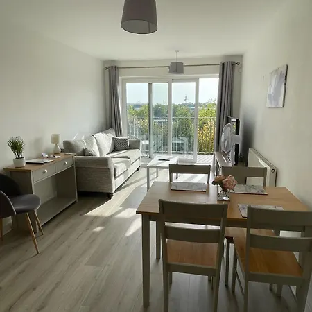 Balcony - Views Of Etihad Stadium - Near Coop Live Arena - Free Parking 아파트