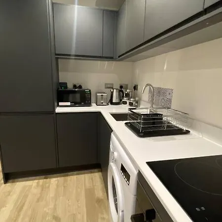 Stylish Flat In Old Trafford *