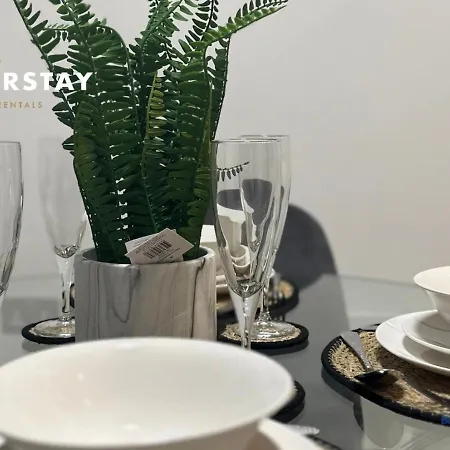 Monthly Deals, Business, Relocation Appartement