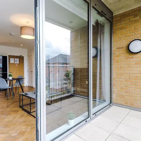 Hilltop Serviced - Ancoats *