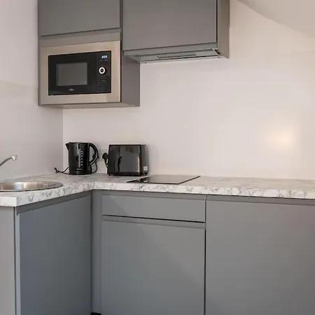 Unique Studio; Newly Renovated דירה מנצ'סטר