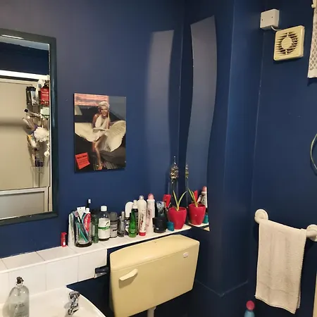 Etihad Stadium & Coop Live Arena Quarto em Acomodações Particulares *