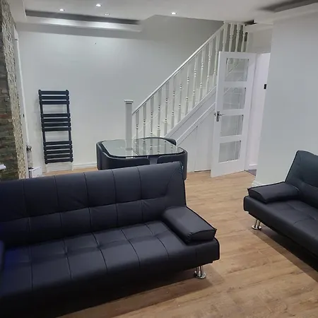 Getaway In Apartment Manchester