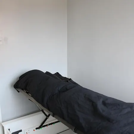 شقة House Near Centre & Etihad, Free Parking & Garden *