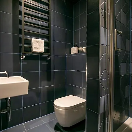 Hammock Heights! Hot Tub,private Garage,citycentre * Manchester