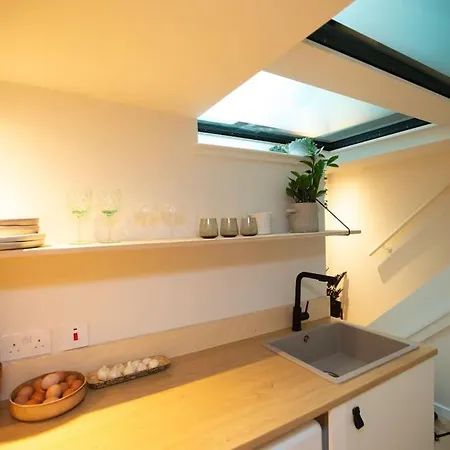 Chorlton Stylish & Roof Terrace Manchester
