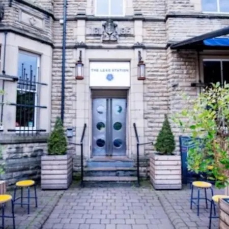 Chorlton Stylish & Roof Terrace Manchester